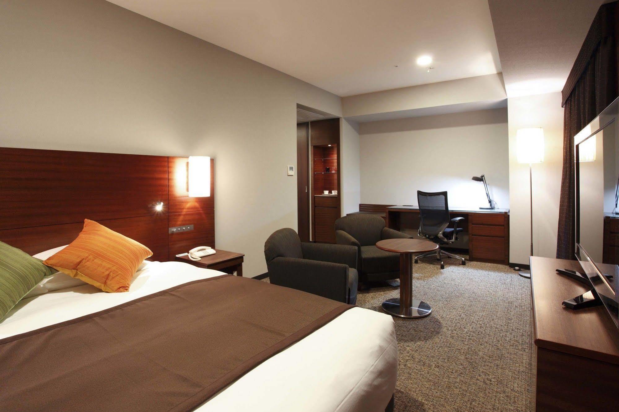 Jr-East Hotel Mets Komagome Tokyo Ngoại thất bức ảnh